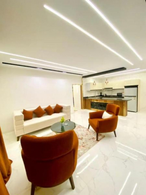 All-new cozy stay in City Stars - شقة فاخرة أمام سيتي ستارز